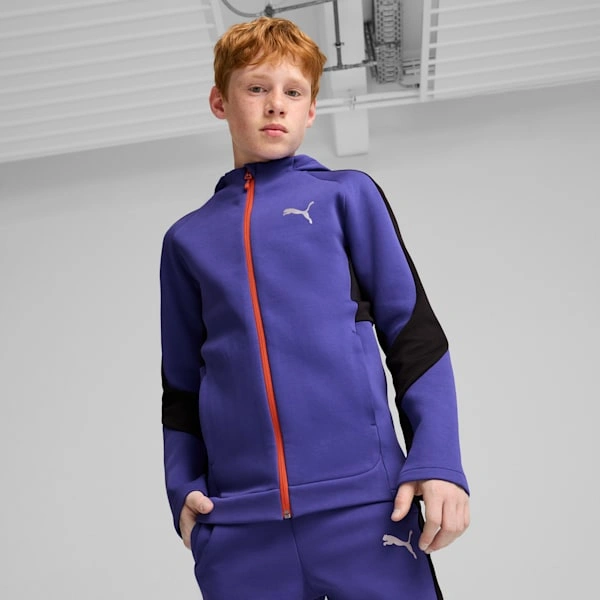 Varm EVOSTRIKE Gutt Hoodie fra PUMA Komfort og stil for aktive barn